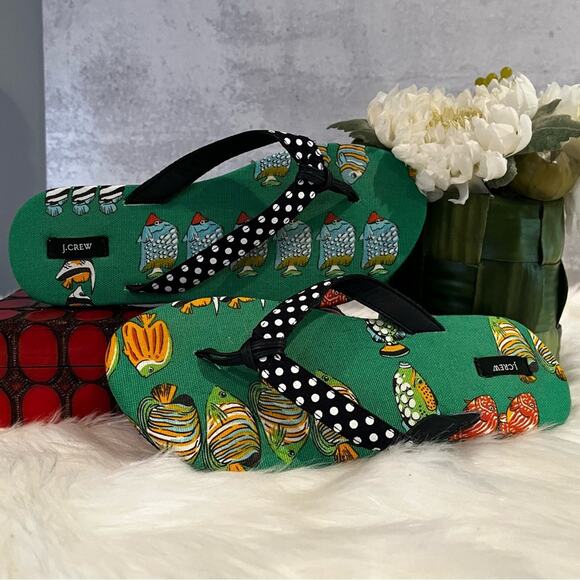 NEW J. Crew Grosgrain Ribbon Classic Polka Dot Tropical Fish Flip Flop Sandals 6 - Picture 1 of 12